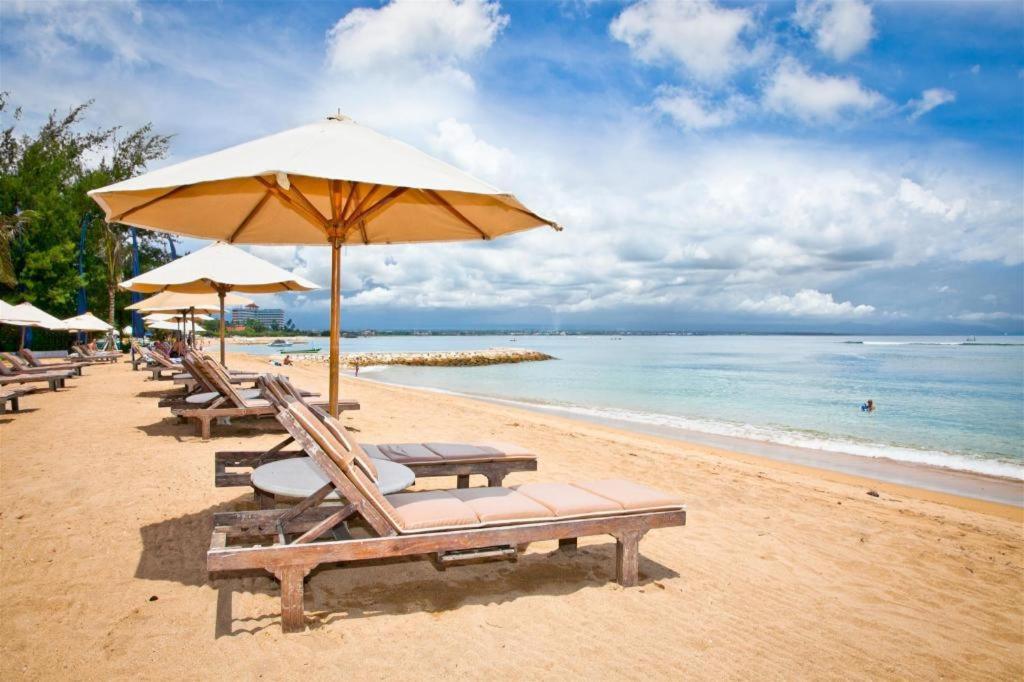 Iconic Bali Living Bed & Breakfast เดนปาซาร์ ภายนอก รูปภาพ